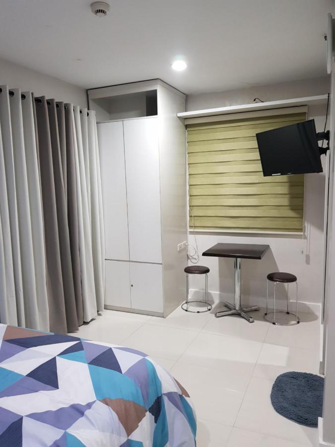 Skymagz 812 At Cityscape Residences Bacolod Extérieur photo