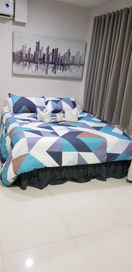 Skymagz 812 At Cityscape Residences Bacolod Extérieur photo